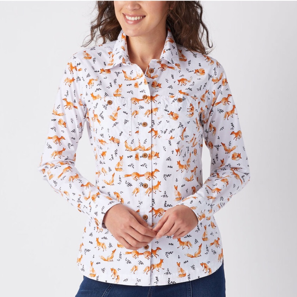 Duluth Trading Co White Button-Down Shirt with Orange Fox Print